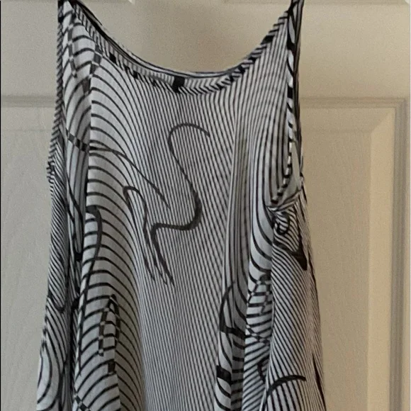 Coverup - Picture 4 of 4